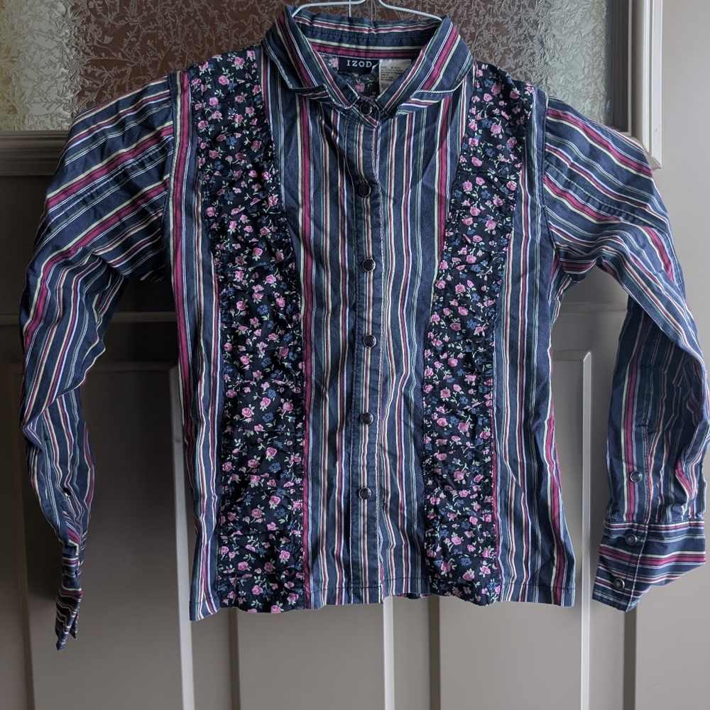 💜3/$15 5/$20 7/$25💜Girls Sz 10 Shirt